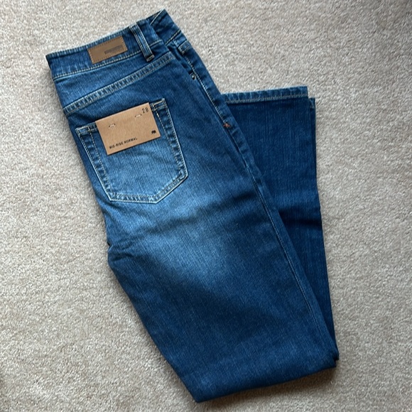Normal Brand Jeans - Picture 5 of 9